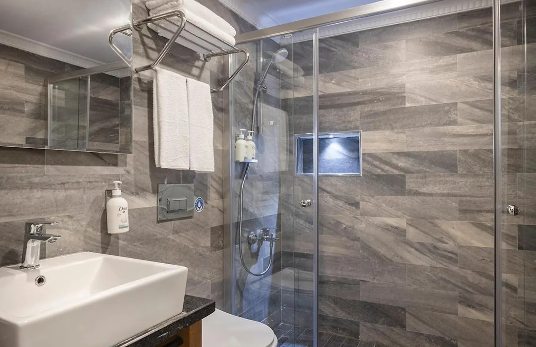Garner Hotel Istanbul - Airport Arnavutkoy By Ihg-1